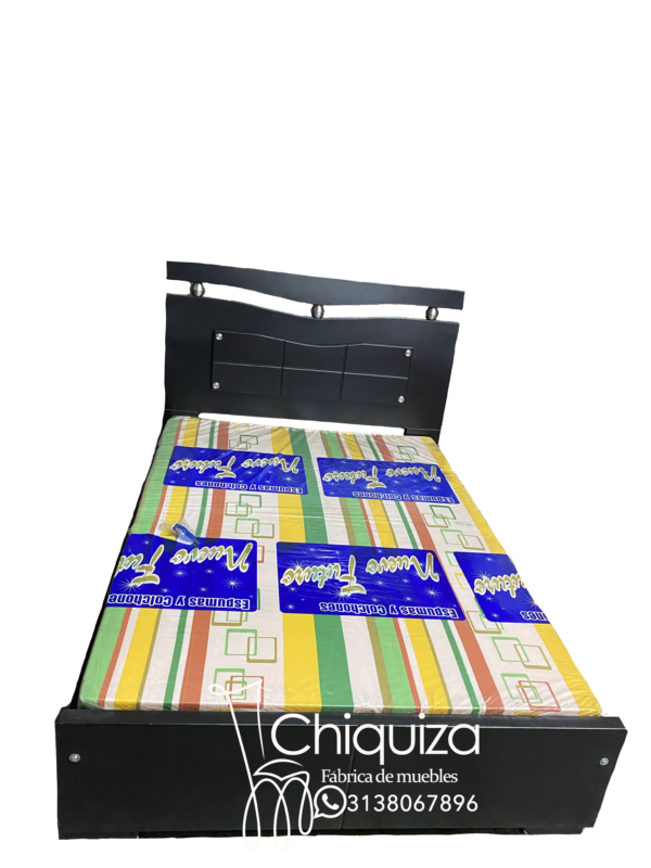 Cama deco doble tablero con esferas