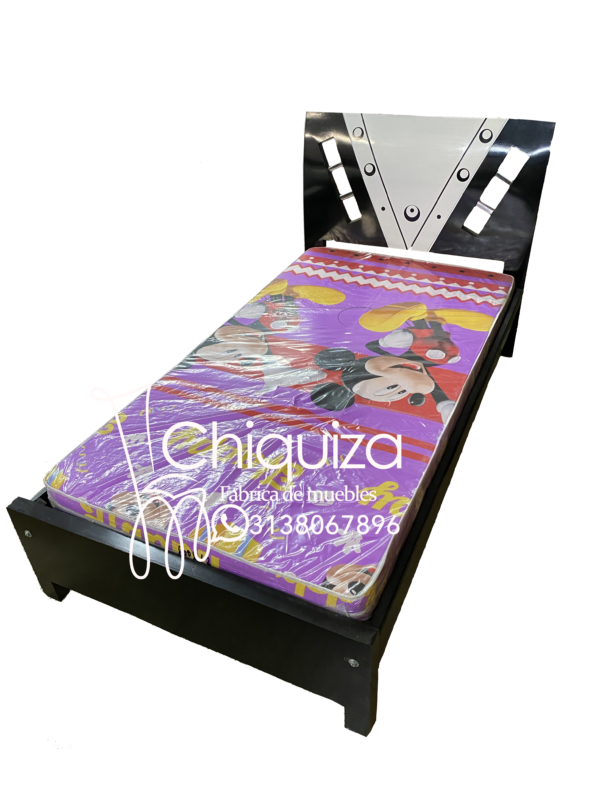 Cama deco de tubos
